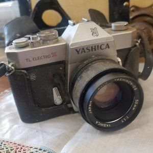 Yashica TL Electro X vintage camera w/ lens & case